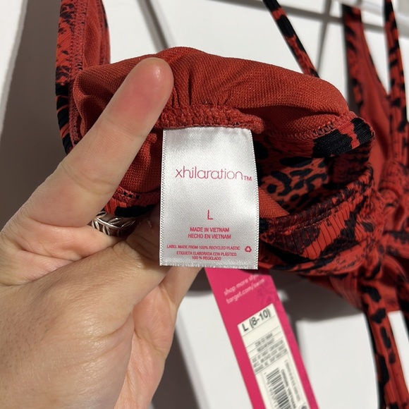 NEW Xhilaration Juniors Red Animal Print Bikini Top Size L (8-10) - Picture 6 of 7